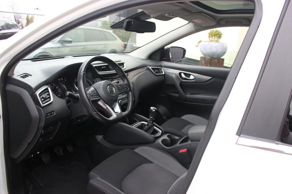 Nissan Qashqai 1.3 DIG-T N-Connecta | Trekhaak |, Voorwielaandrijving, Gebruikt, Euro 6, 4 cilinders
