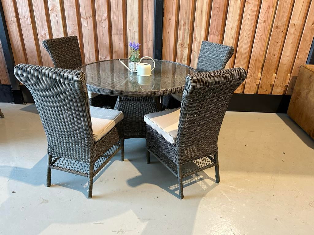 Prachtig Wicker Tuinset met Ronde Tafel en 4 Stoelen