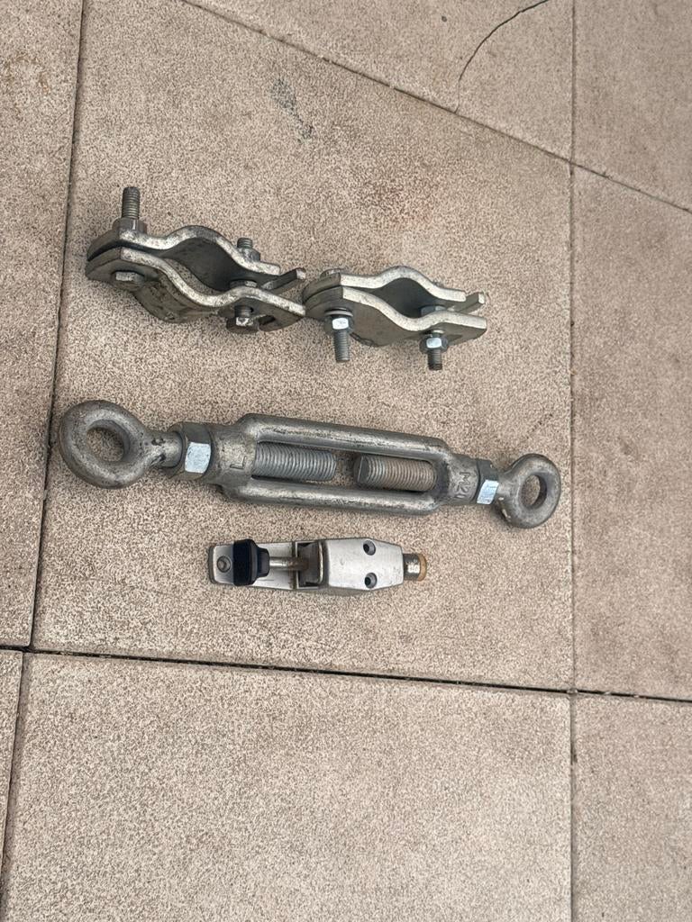 Diverse auto onderdelen - Klemmen, spanner, sluiting, Ophalen of Verzenden, Gebruikt, Universele onderdelen