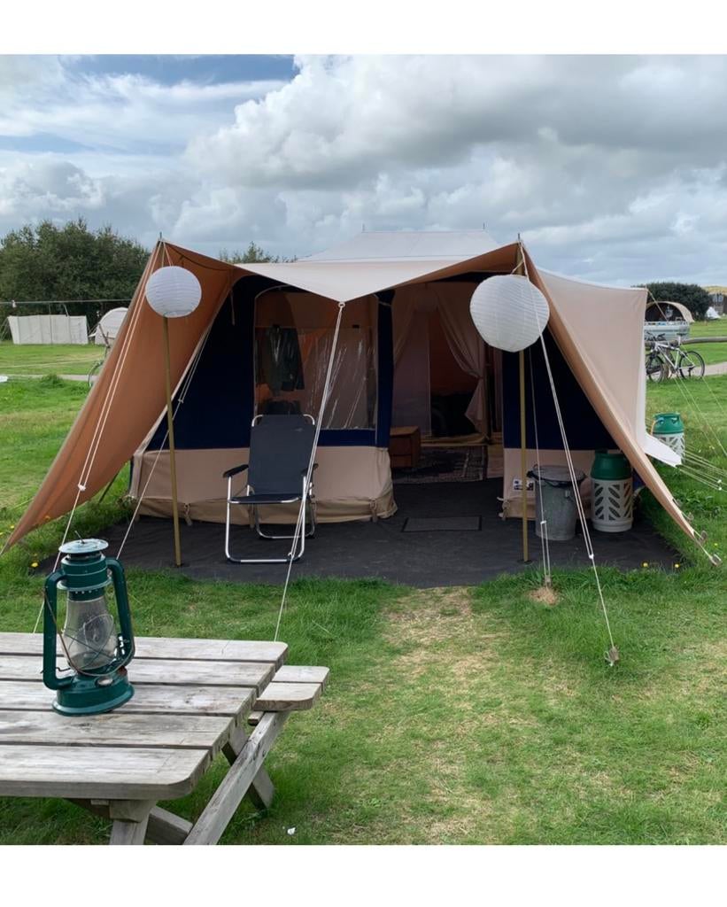 Vlieland Stortemelk tent te huur Hemelvaart en Pinksteren, Ophalen, Zo goed als nieuw