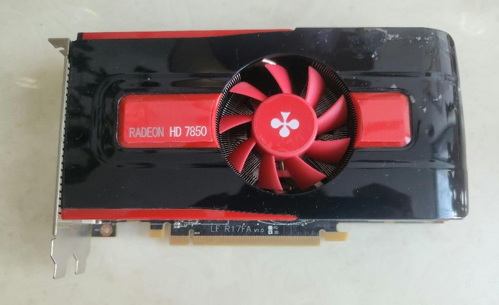 AMD Radeon 2GB GDDR5 videokaart, Ophalen, PCI-Express 3, AMD, HDMI