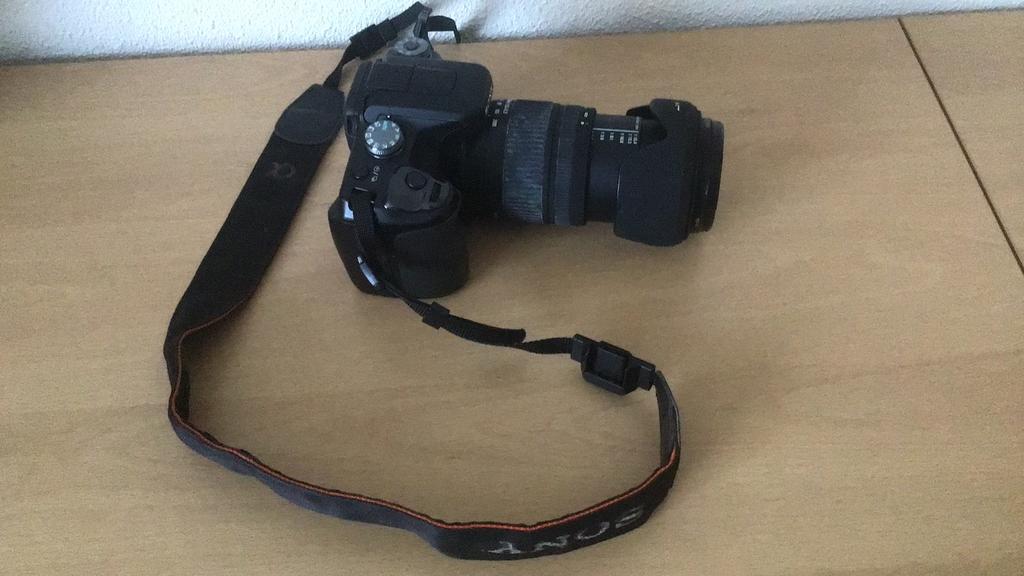 Complete digitale fotocamera set & accessoires, Gebruikt, Spiegelreflex, Ophalen of Verzenden, 4 t/m 7 keer