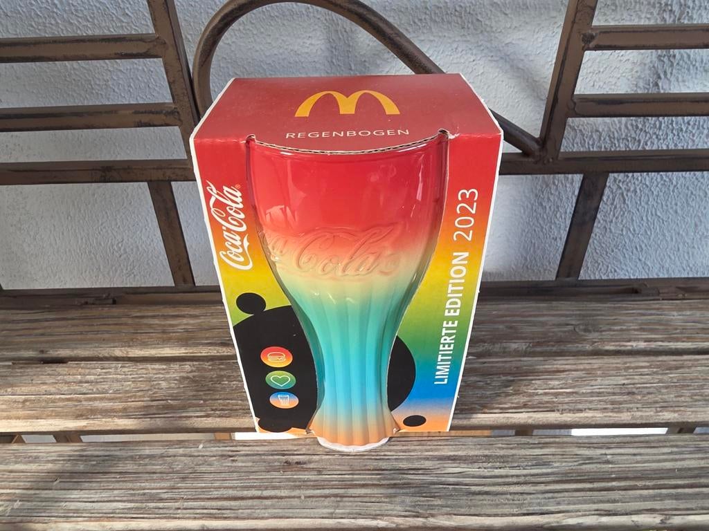 McDonald's Coca-Cola regenboog glas 2023 Duitsland Nieuw, Verzamelen, Ophalen, Nieuw, Frisdrankglas