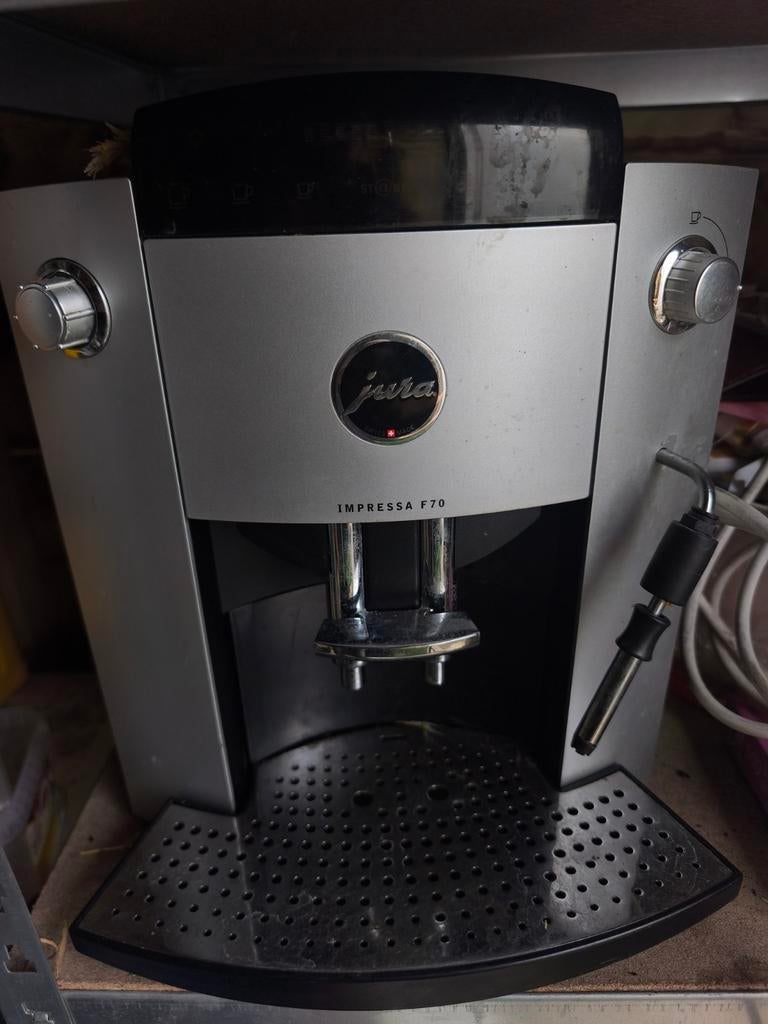 Jura koffiezetapparaten (3 stuks) voor reparatie/onderdelen, Witgoed en Apparatuur, Koffiezetapparaten, Ophalen, Niet werkend