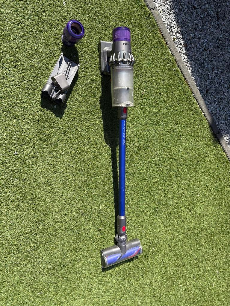 Dyson V11 Absolute Extra stofzuiger, Witgoed en Apparatuur, Stofzuigers, Ophalen, Gebruikt, Reservoir, Stofzuiger