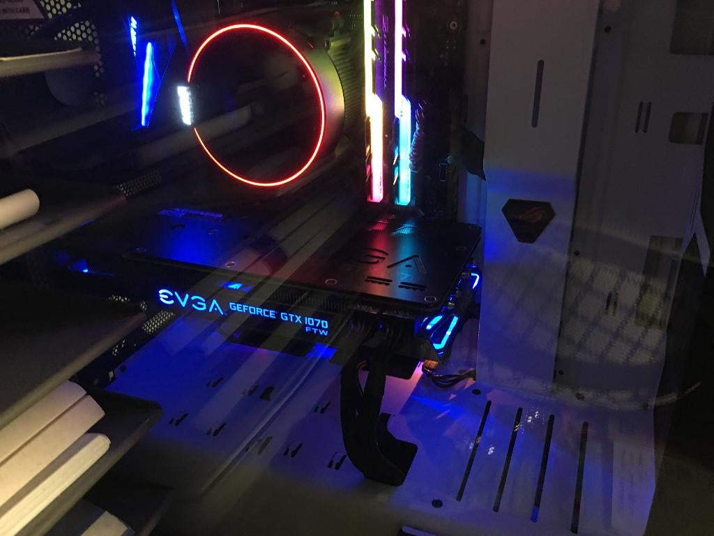 Game PC | R7 1700 | 1070 TI EVGA FTW Gaming | 16gb RAM, Ophalen, Gebruikt, Virtual Reality, Gaming PC