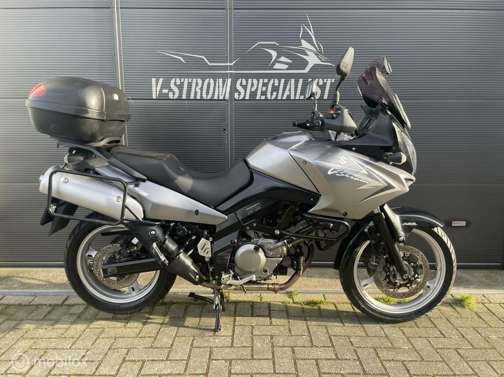 Suzuki V-Strom DL 650 ABS Tou bomvol opties !, Motoren, Motoren | Suzuki, Bedrijf, Meer dan 35 kW, Toermotor, ABS