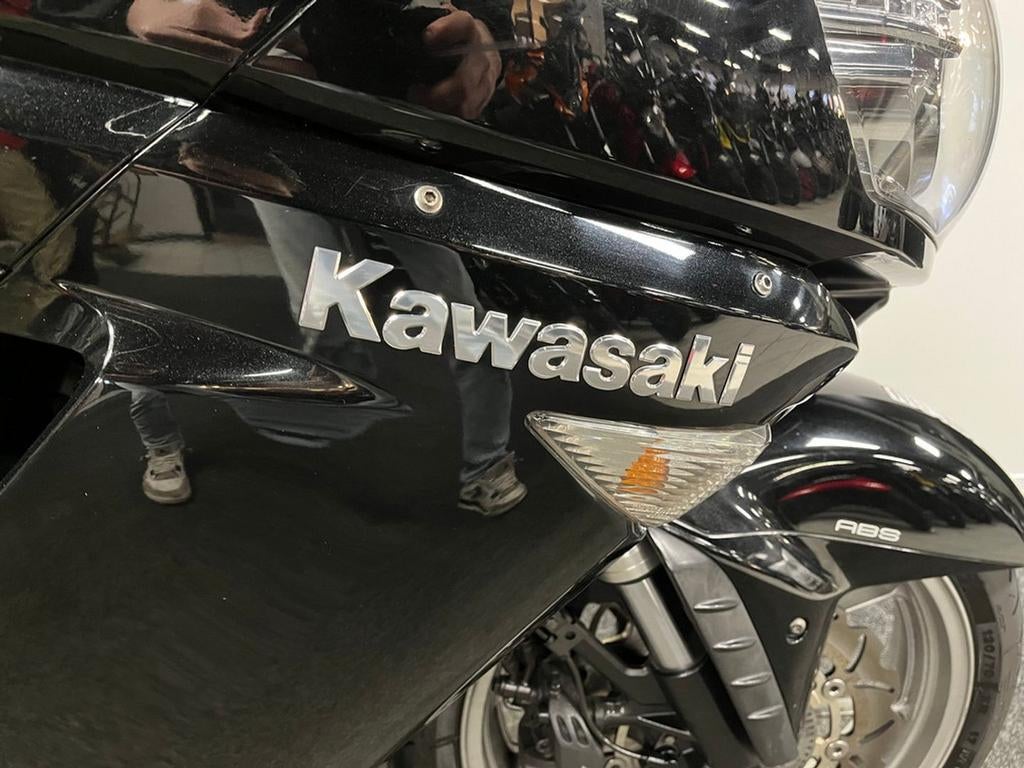Kawasaki GTR 1400 (bj 2010) - foto 3