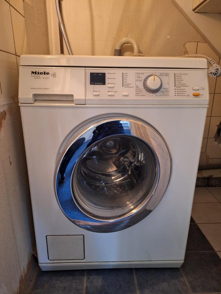 Miele Softcare System W 2521 wasmachine te koop, Witgoed en Apparatuur, Wasmachines, Ophalen, 1200 tot 1600 toeren, Gebruikt, 4 tot 6 kg