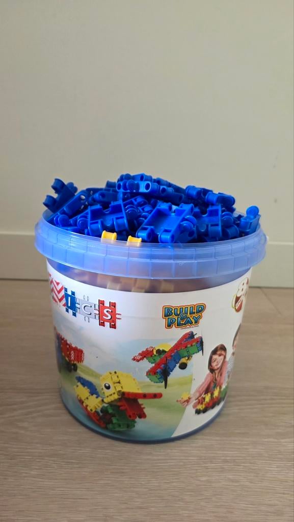 Overvolle doos met Clicks | bouwstenen | bouwblokken, Ophalen, Zo goed als nieuw, Overige merken