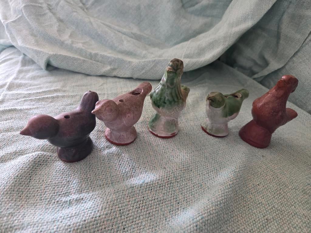 Set van 5 vintage vogel fluitjes - aardewerk, Ophalen of Verzenden