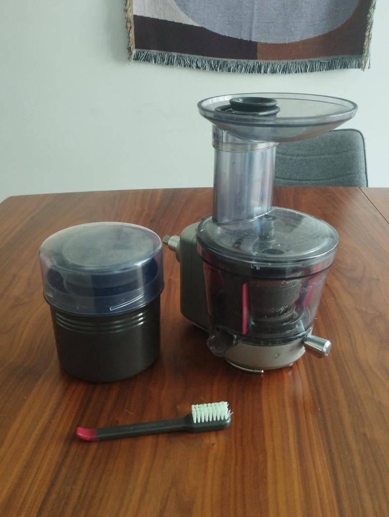 Kitchenaid Slowjuicer, Ophalen of Verzenden, Gebruikt, Elektrisch, Slowjuicer