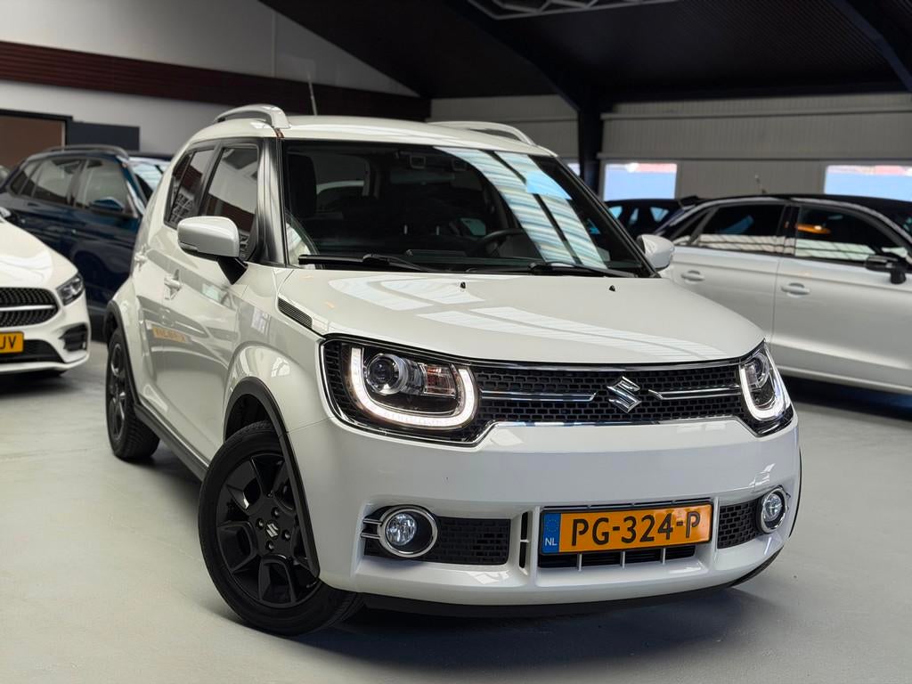 Suzuki Ignis 1.2 Stijl Smart Hybrid Camera, Voorwielaandrijving, Stof, Gebruikt, 4 cilinders