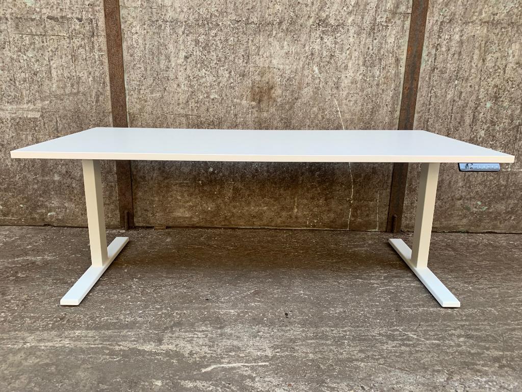 Elektrisch verstelbaar bureau - 2 motoren - Grote voorraad, Ophalen of Verzenden, In hoogte verstelbaar, Nieuw