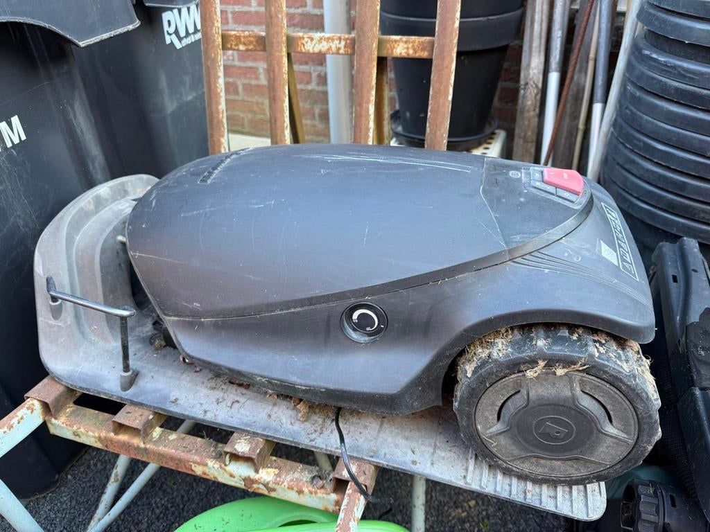 Robomow RC308u robotmaaier - trafo defect, Ophalen, Gebruikt