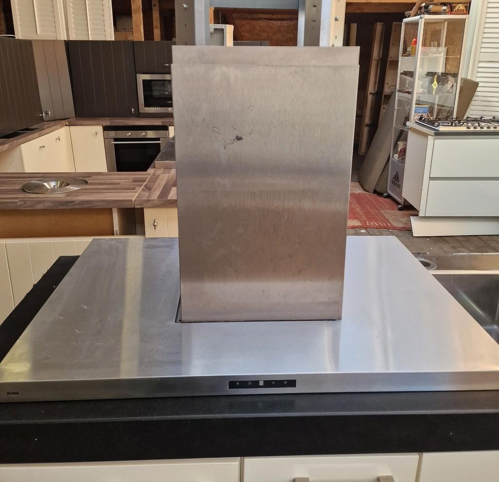 Vrijhangend eiland afzuigkap atag, Ophalen, Wandschouwkap