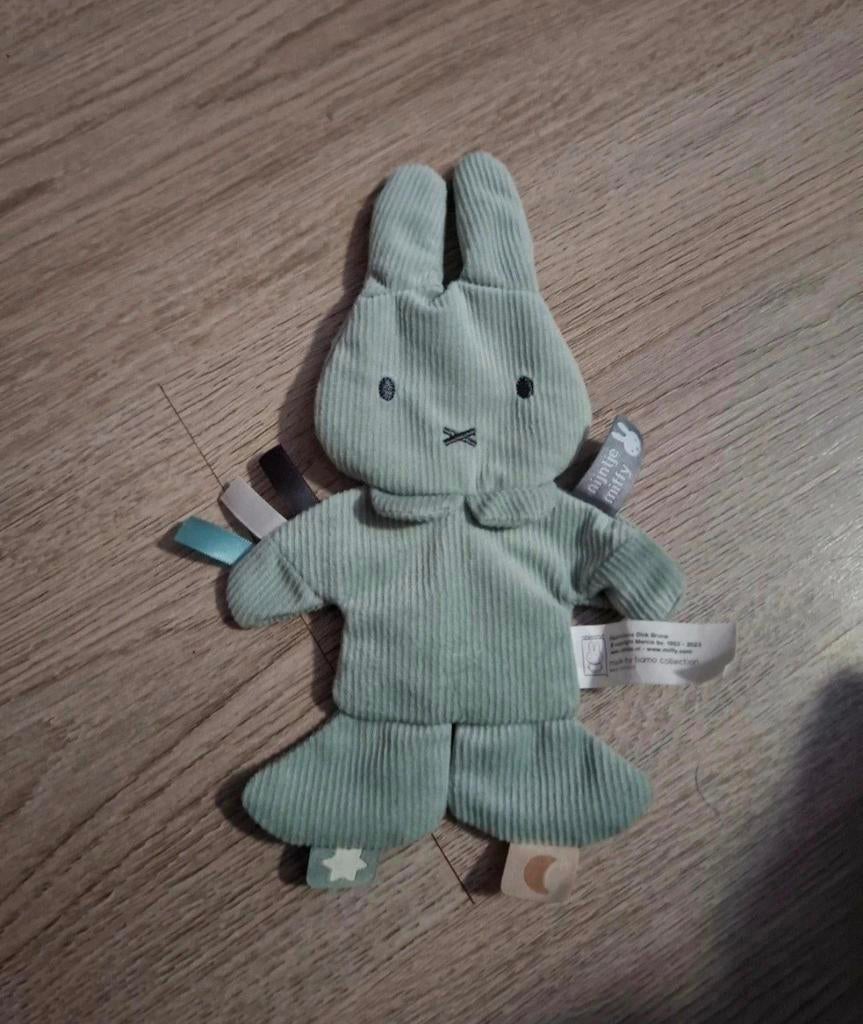 Nijntje knuffeldoekjes, Kinderen en Baby's, Speelgoed | Knuffels en Pluche, Ophalen of Verzenden, Zo goed als nieuw, Konijn