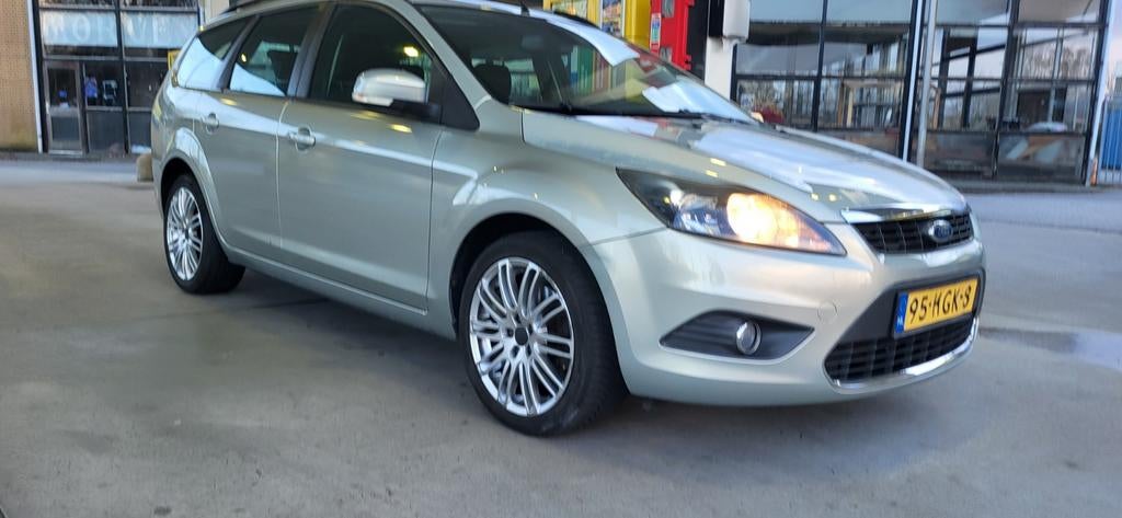 Ford Focus 2.0 107KW 2009 voorruitverwarming, cruisecontrole, Auto's, Ford, 145 pk, Stof, 4 cilinders, Stationwagon