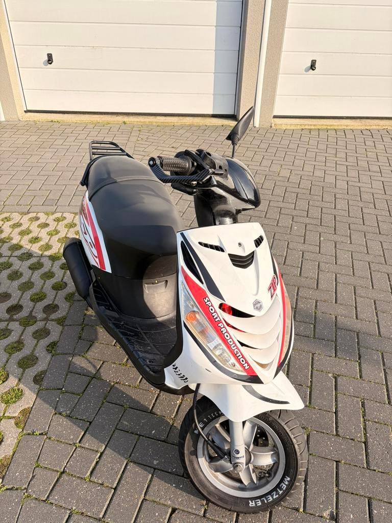 Zip sp 172, Fietsen en Brommers, Scooters | Piaggio, Ophalen, Zo goed als nieuw, Tweetakt, Zip