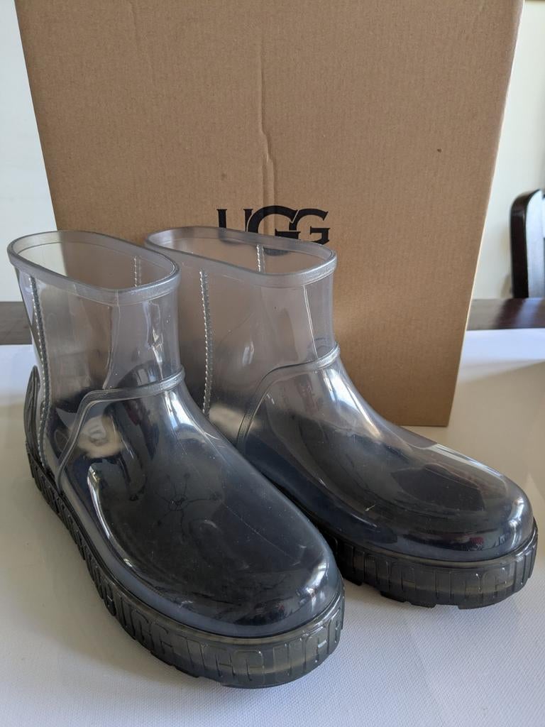Nieuw !! UGG's doorzichtige regenlaarsjes  maat 41, Kleding | Dames, Ophalen of Verzenden, Nieuw, Zwart