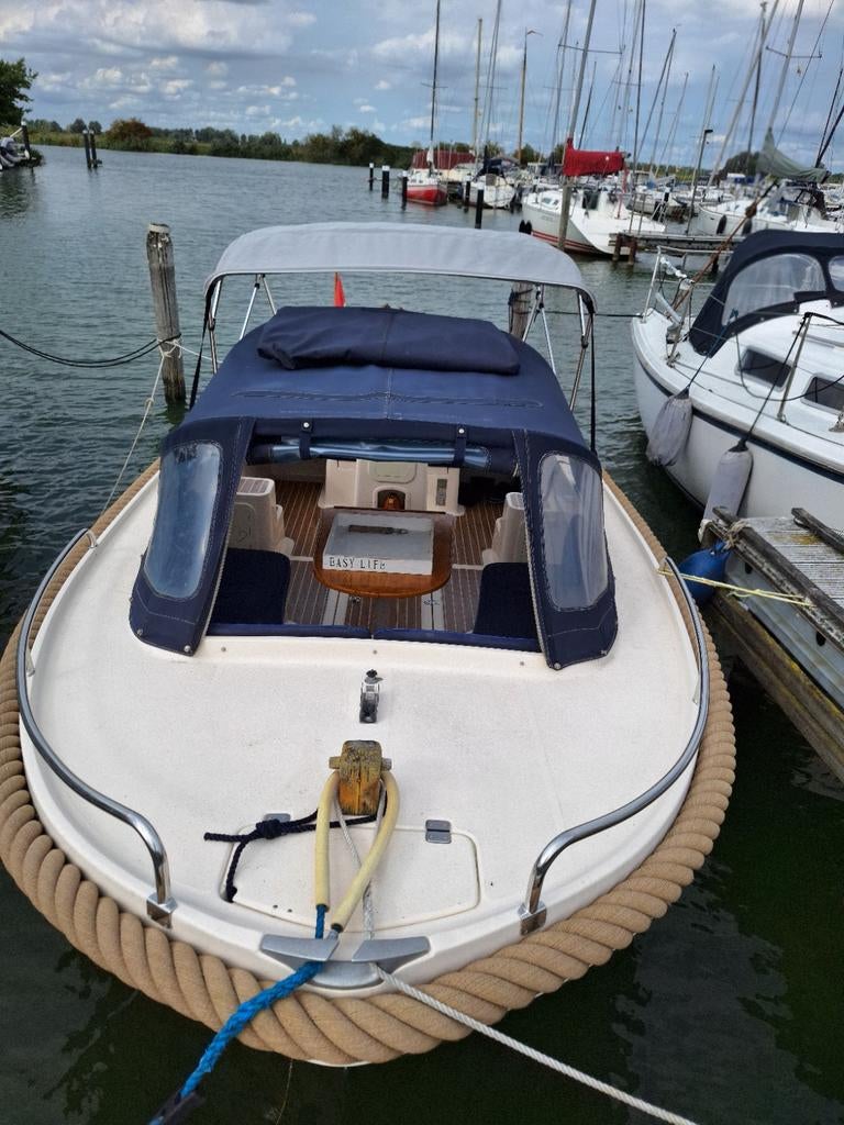 Crescent Allure 21 uit 2006, eventueel met Marlin wegtrailer, Ophalen, Gebruikt, 6 tot 9 meter, Buitenboordmotor