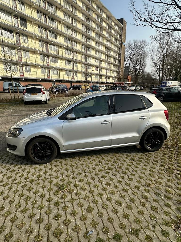 Volkswagen Polo 1.4 16V FSI 63KW 2009 Grijs, Voorwielaandrijving, 970 kg, 4 cilinders, Handgeschakeld