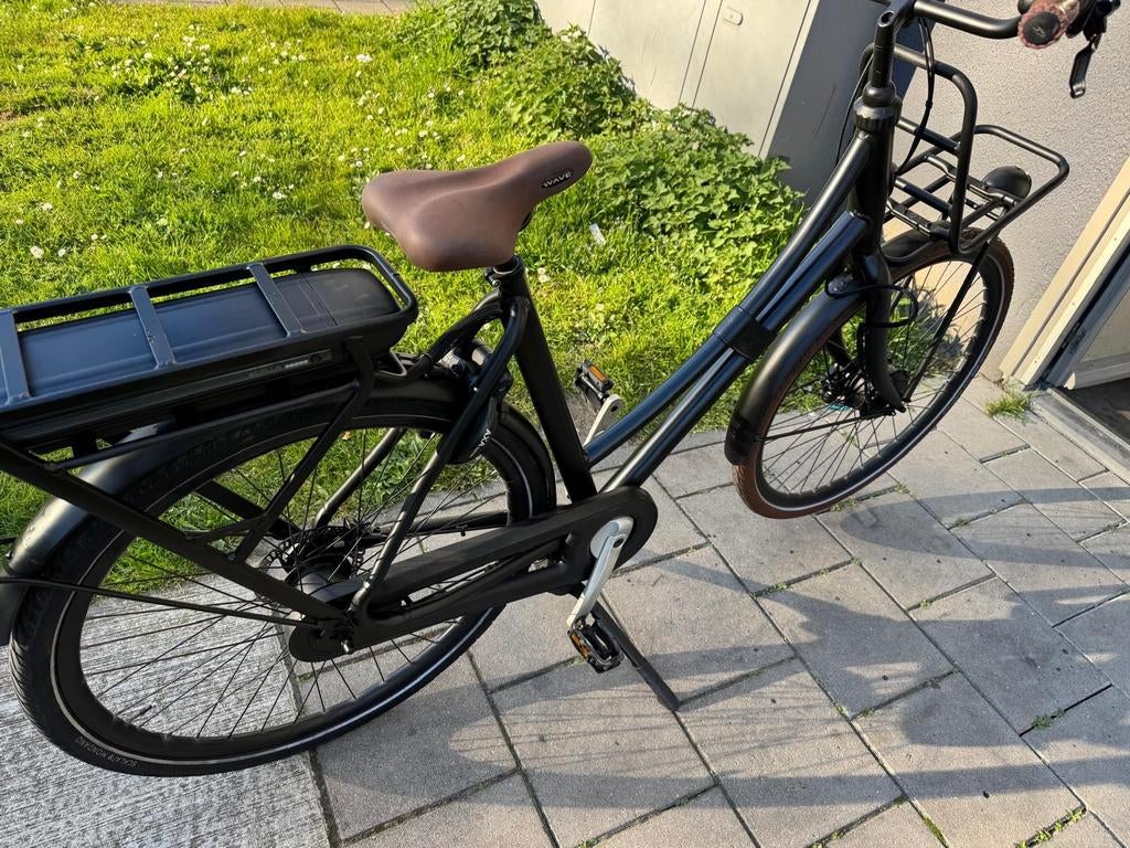 Stella dolce black comfort elektrische fiets 2021 L maat, Gebruikt, 50 km per accu of meer, 55 tot 59 cm, Ophalen