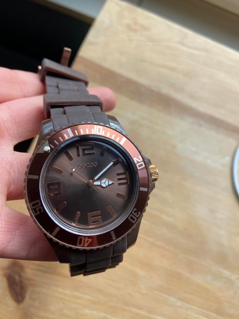 Mooi oozoo horloge bruin, Ophalen of Verzenden, Zo goed als nieuw, Overige materialen, Overige merken