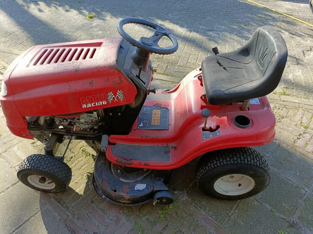 Zitmaaier MTD Racing - Accu kapot, Ophalen, Gebruikt, MTD Racing, Versnellingen