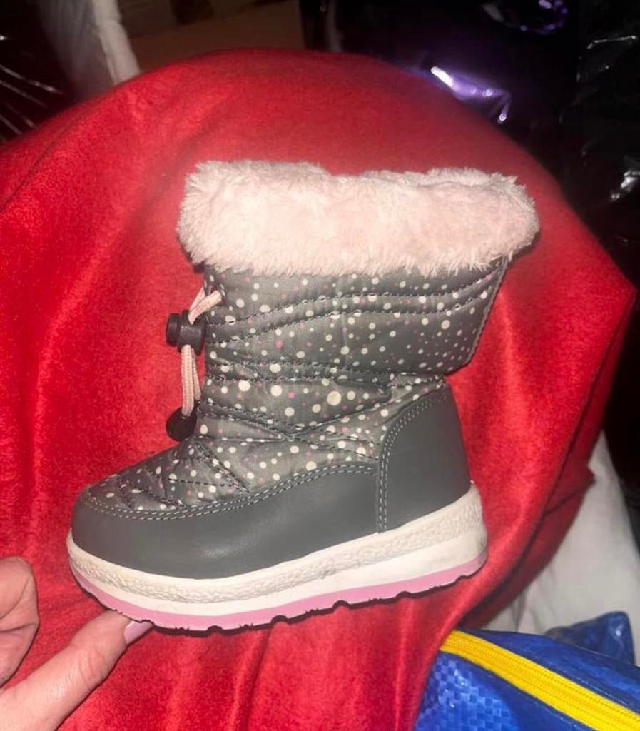 Snow  boots maat 26, Ophalen of Verzenden, Zo goed als nieuw