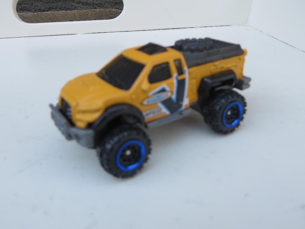 Matchbox Questor Pick up Truck, Ophalen of Verzenden, Zo goed als nieuw, Bus of Vrachtwagen
