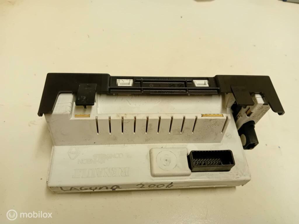 Interieurdisplay Renault Laguna 8200290542, Auto-onderdelen, Dashboard en Schakelaars, Gebruikt, Ophalen of Verzenden