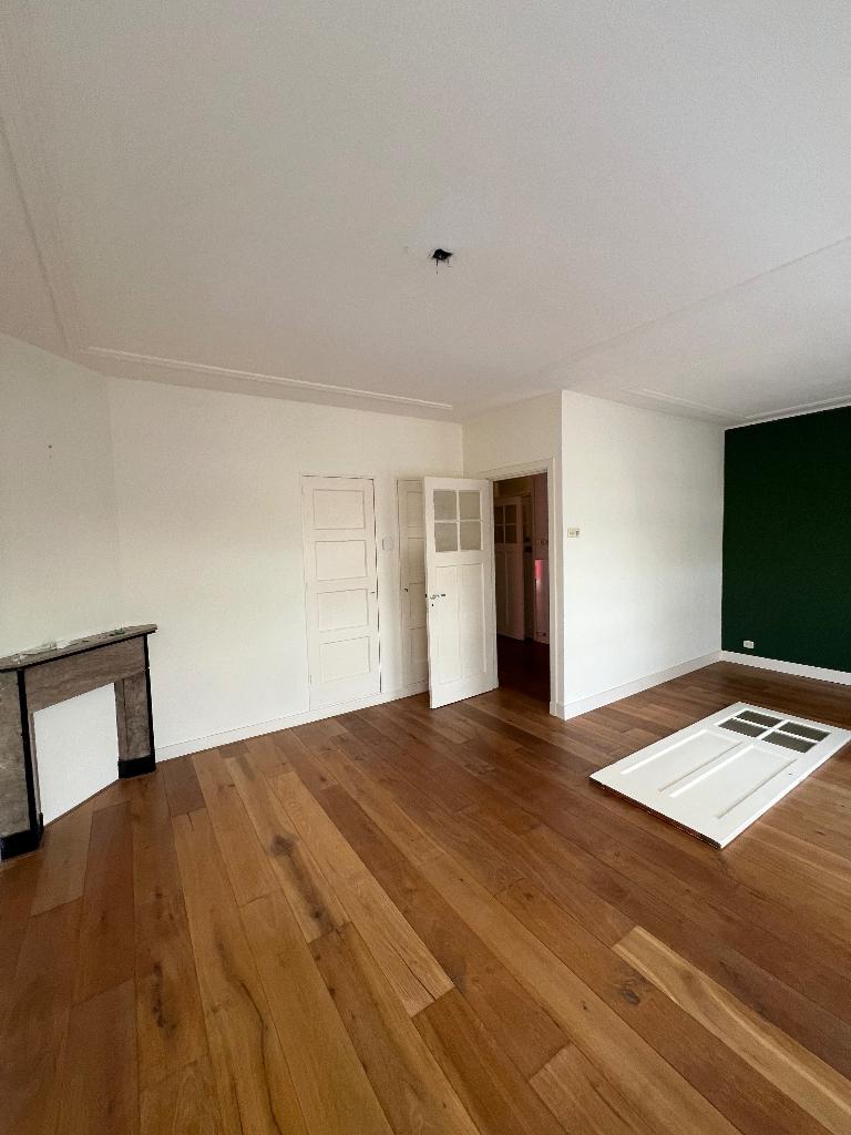 Houten vloer 40m2, Gebruikt, 50 tot 150 cm, 10 m² of meer, 10 tot 30 cm