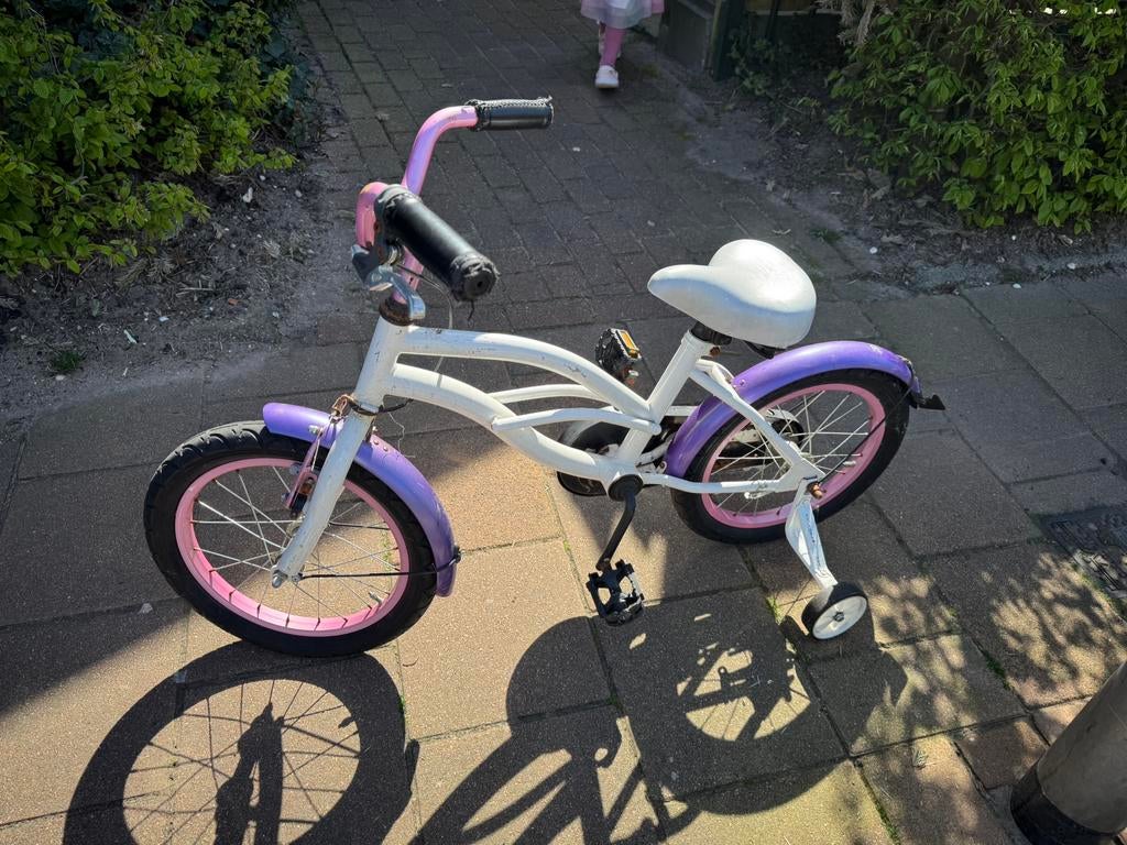 Meisjesfiets 16 inc, Ophalen of Verzenden, Zo goed als nieuw, Staal