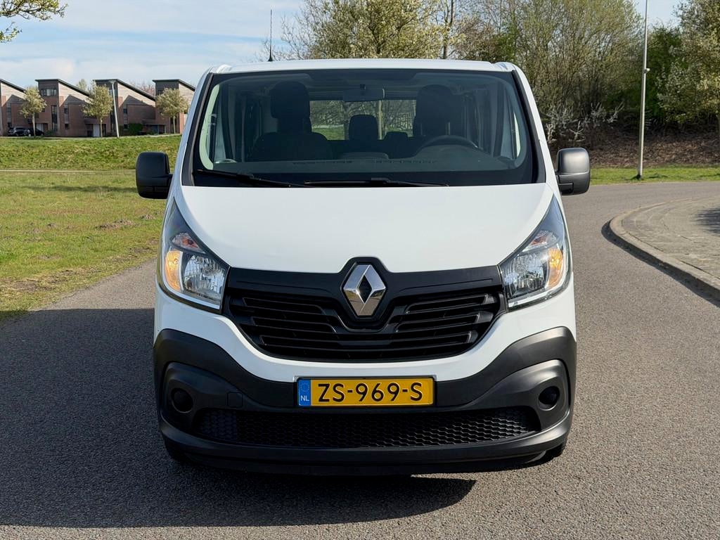 Renault Trafic Passenger 1.6 dCi Life Energy L1H1| Airco | R, Auto's, Renault, Voorwielaandrijving, Gebruikt, 2000 kg, Wit