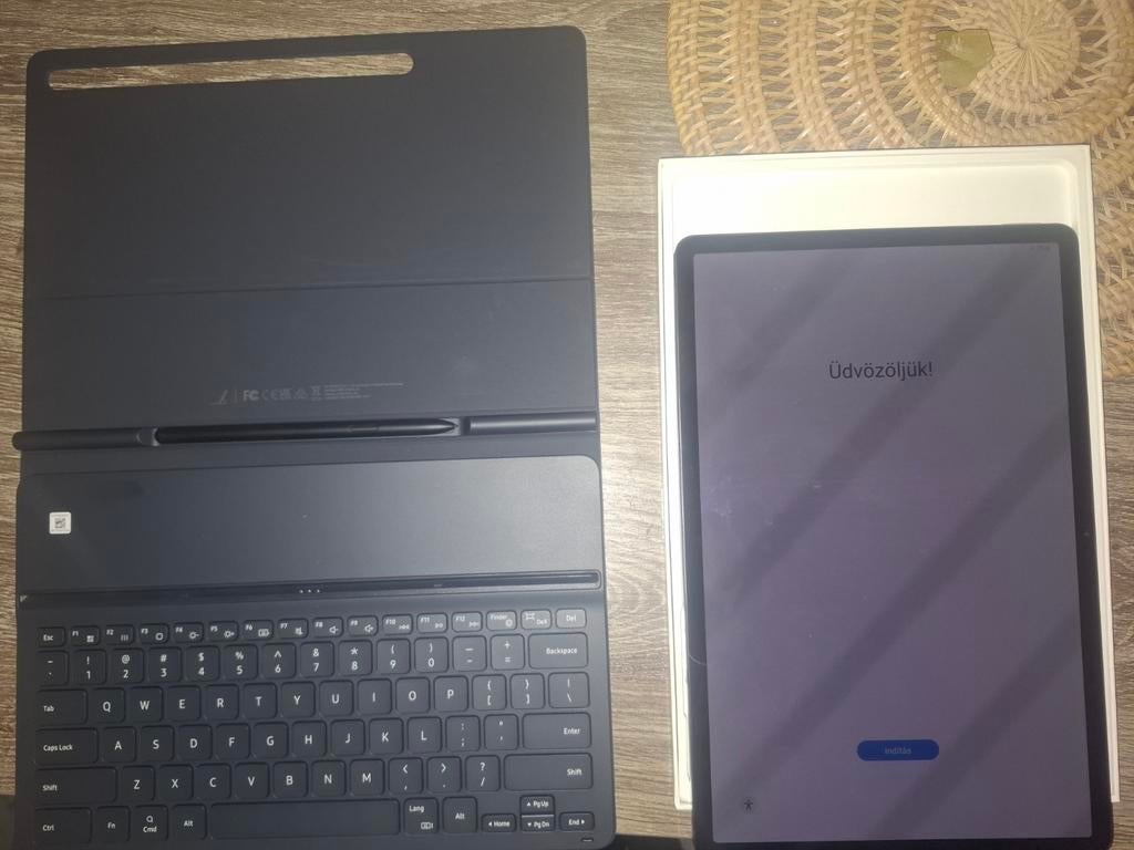 Samsung Galaxy Tab S8 met toetsenbord en pen, Computers en Software, Android Tablets, Ophalen of Verzenden