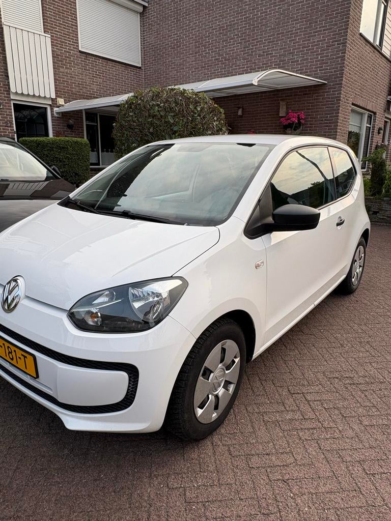 Volkswagen up! 1.0 44KW 2012 Wit, Auto's, Voorwielaandrijving, Up!, 4 stoelen, Wit