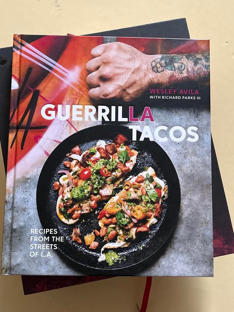 Guerrilla Tacos kookboek Engelstalig, Ophalen of Verzenden, Gelezen, Zuid-Amerika, Hoofdgerechten