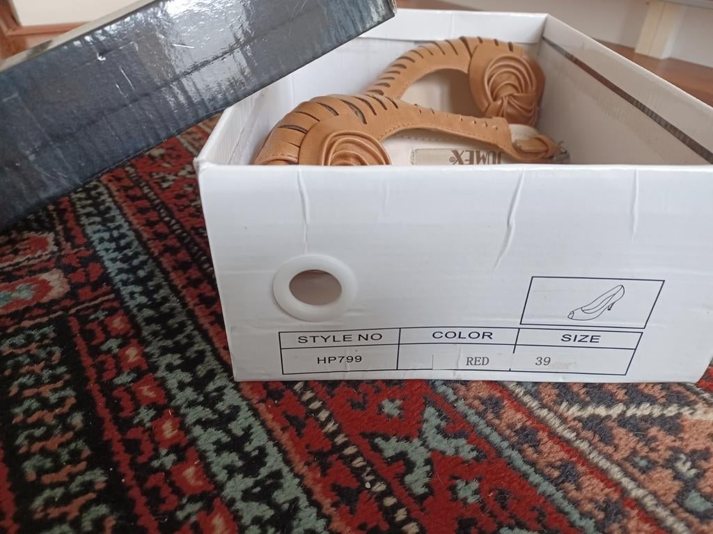 Jumex sandalen met hak maat 35  Nw, Bruin, Nieuw, Jumex, Sandalen of Muiltjes