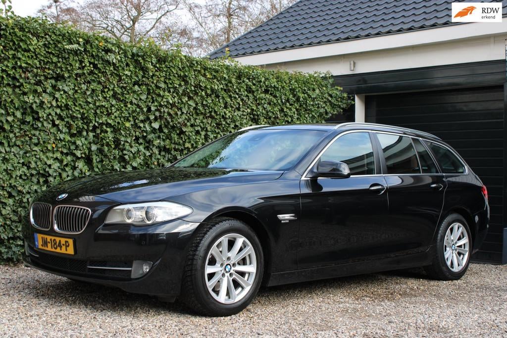 BMW 5-serie Touring 520d High Executive, Automaat, Euro 5, Achterwielaandrijving, 2000 kg