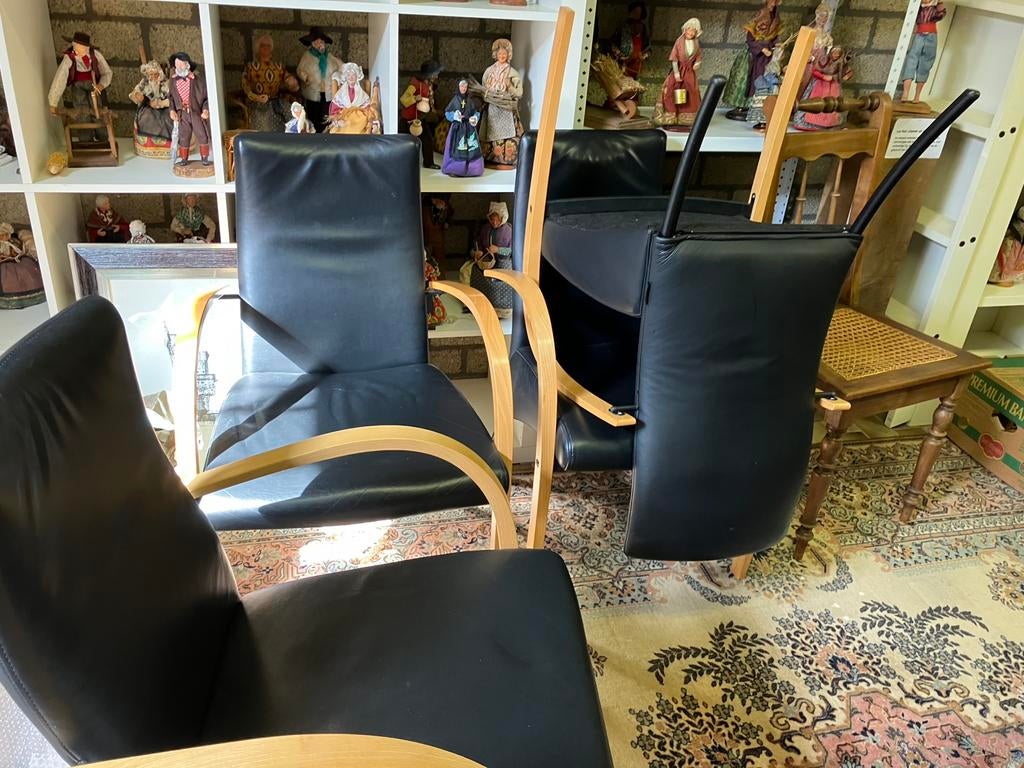 Zwarte leren stoelen, Ophalen of Verzenden, Zo goed als nieuw, 75 tot 100 cm, 50 tot 75 cm