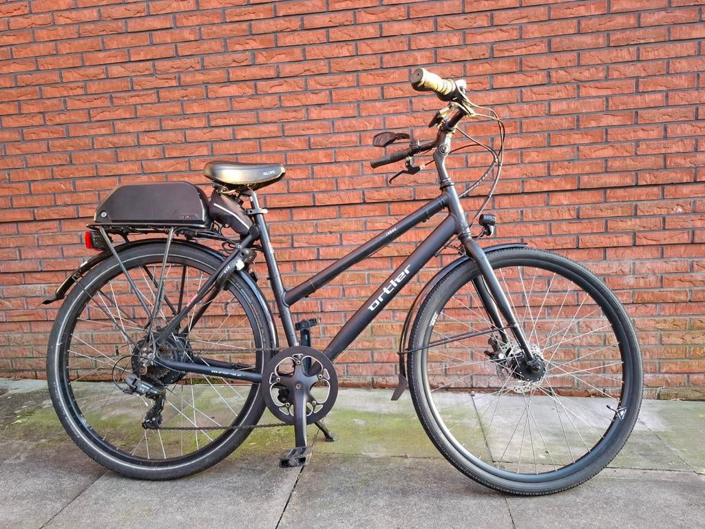 Nette elektrische fiets met 500W motor en 2 accu's, 51 tot 55 cm, Ophalen, Zo goed als nieuw, 50 km per accu of meer