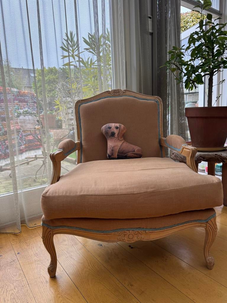 Fauteuil met nieuwe bekleding, Huis en Inrichting, Ophalen, Gebruikt, Hout, 75 tot 100 cm