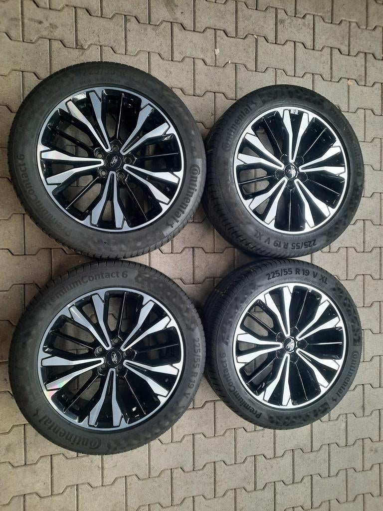 ZGAN 19 inch velgen 5×108 OEM FORD KUGA 3 VOLVO ZOMERSETJE, Auto-onderdelen, Banden en Velgen, 19 inch, Gebruikt, Banden en Velgen