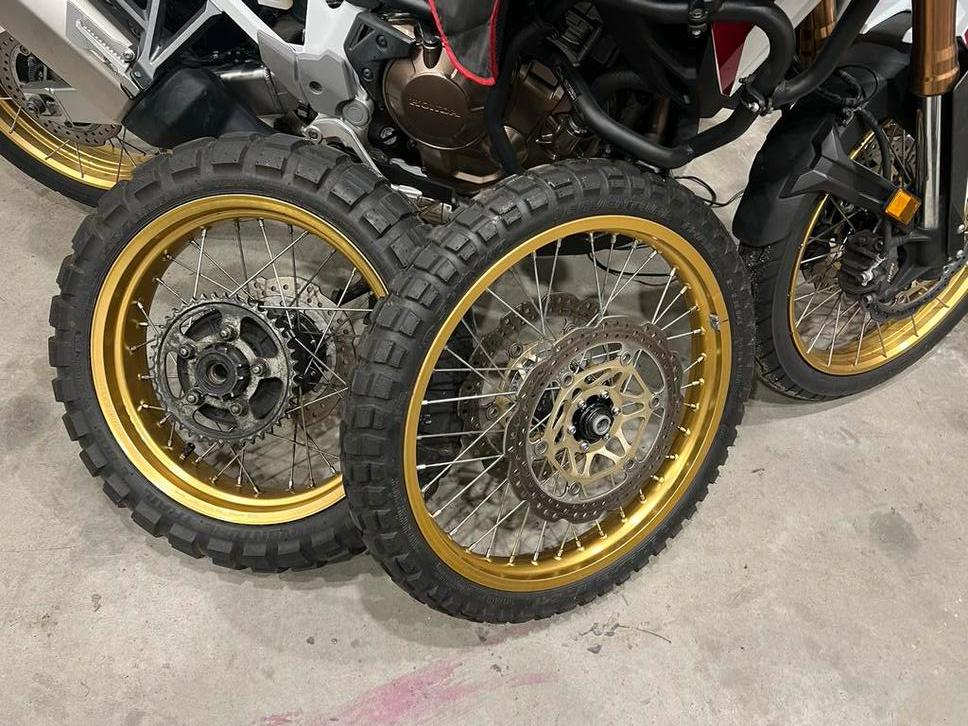 Offroad/Enduro spaakwielen Honda Africa Twin Adventure Sport, Ophalen, Gebruikt