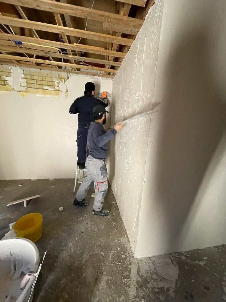 STUKADOOR en SCHILDER ! Snelle reactie  beste kwaliteit, Garantie, Behangen