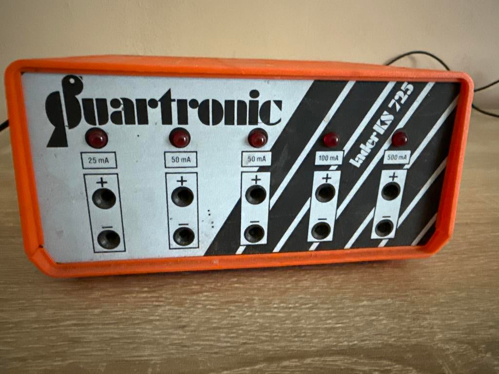 Robbe 5 Quartronic KS-725 batterijlader, Ophalen of Verzenden, Gebruikt, Universele onderdelen