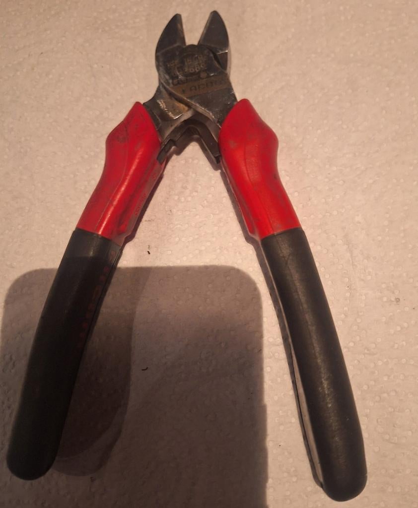 Kniptang - Zo goed als nieuw, Verzenden