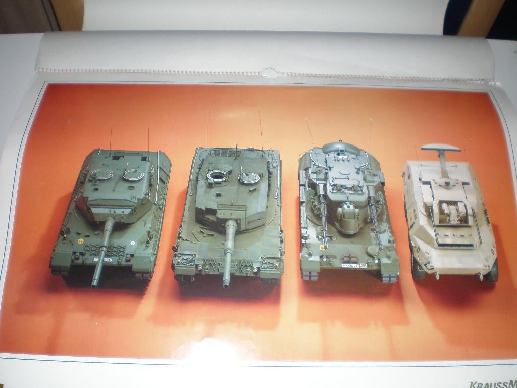 militaire kalender, Diversen, Ophalen of Verzenden, Jaarkalender, Zo goed als nieuw