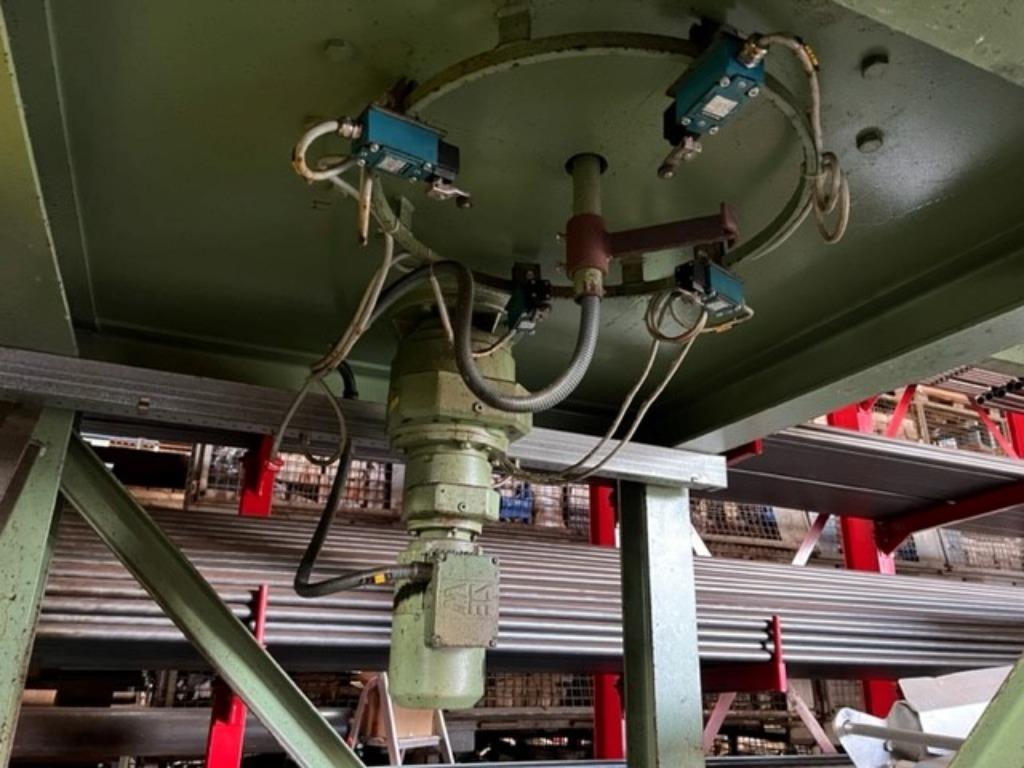 2046. Draaibare spanenband / transportband, Ophalen, Gebruikt